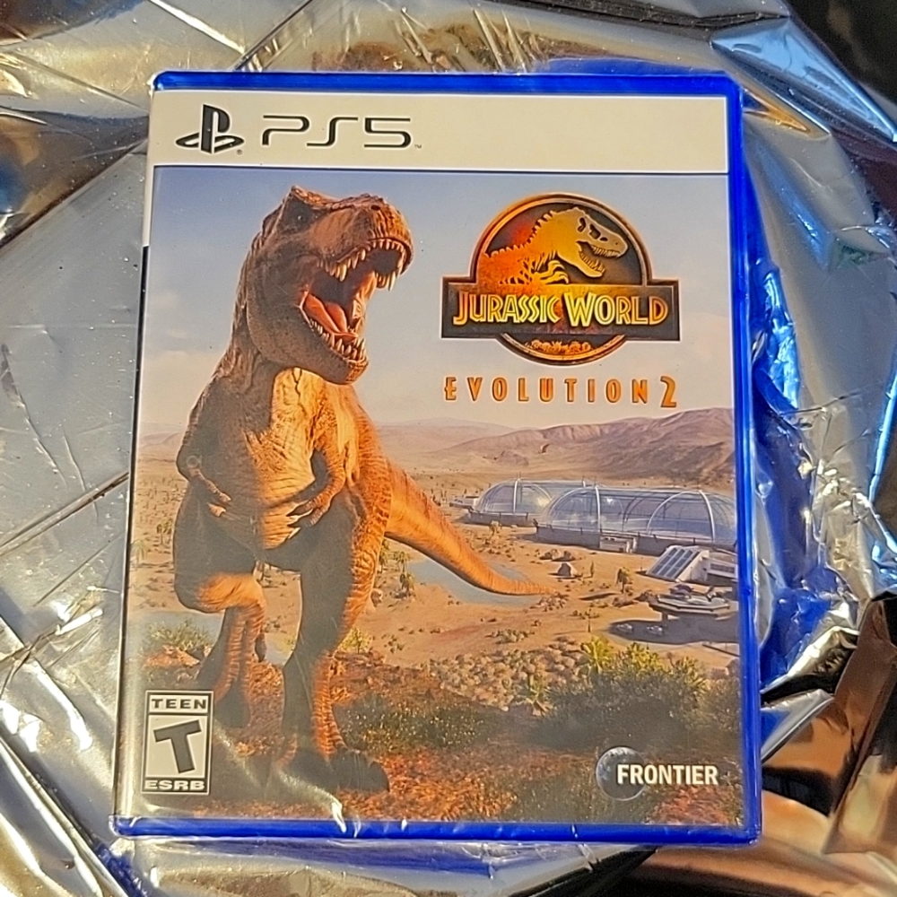 PS5 jurassic world evolution 2 game - Picture 1 of 2